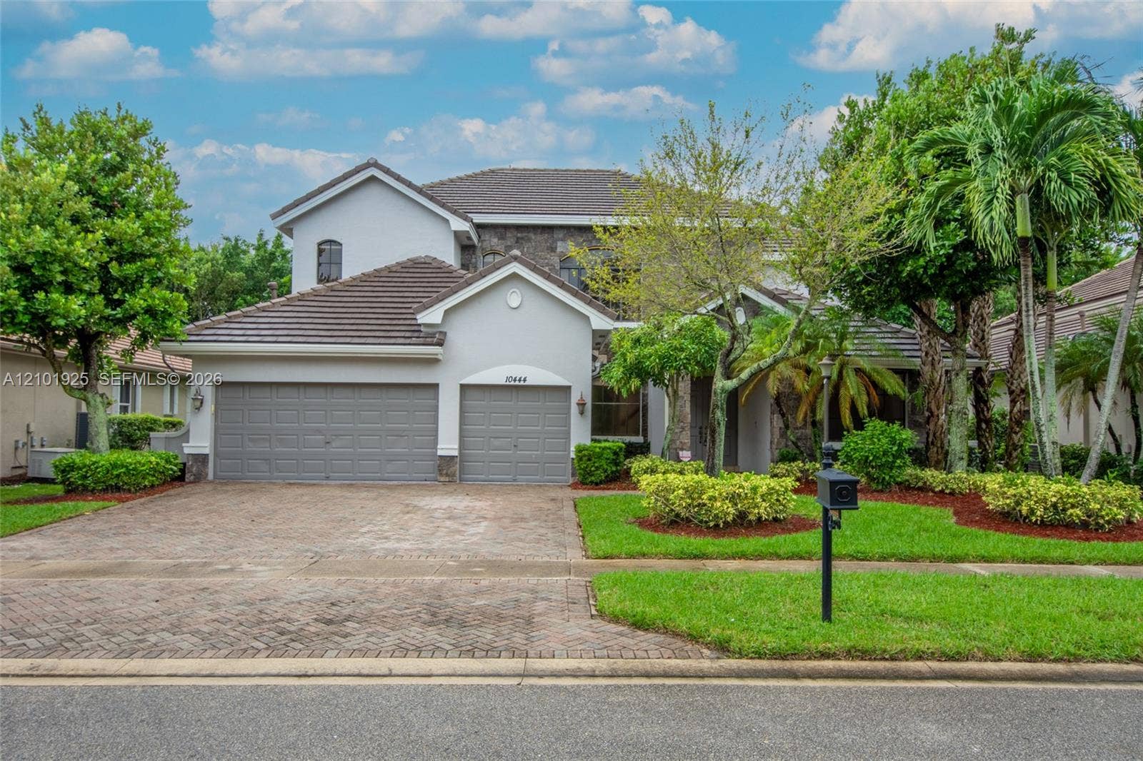 10444 Trianon Place, Wellington, FL 33449 Photo 1