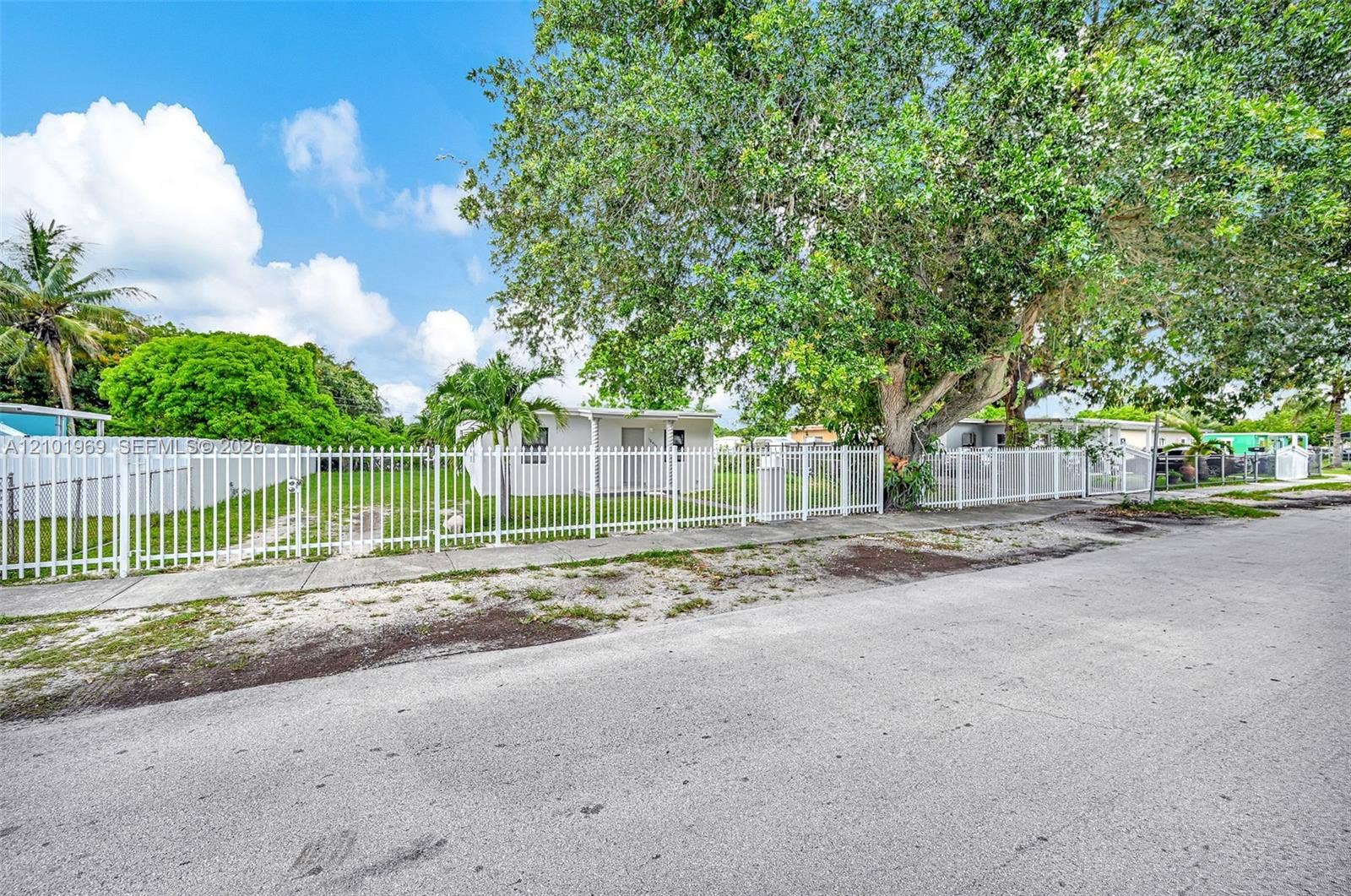 16410 NW 22nd Court, Miami Gardens, FL 33054 Photo 35