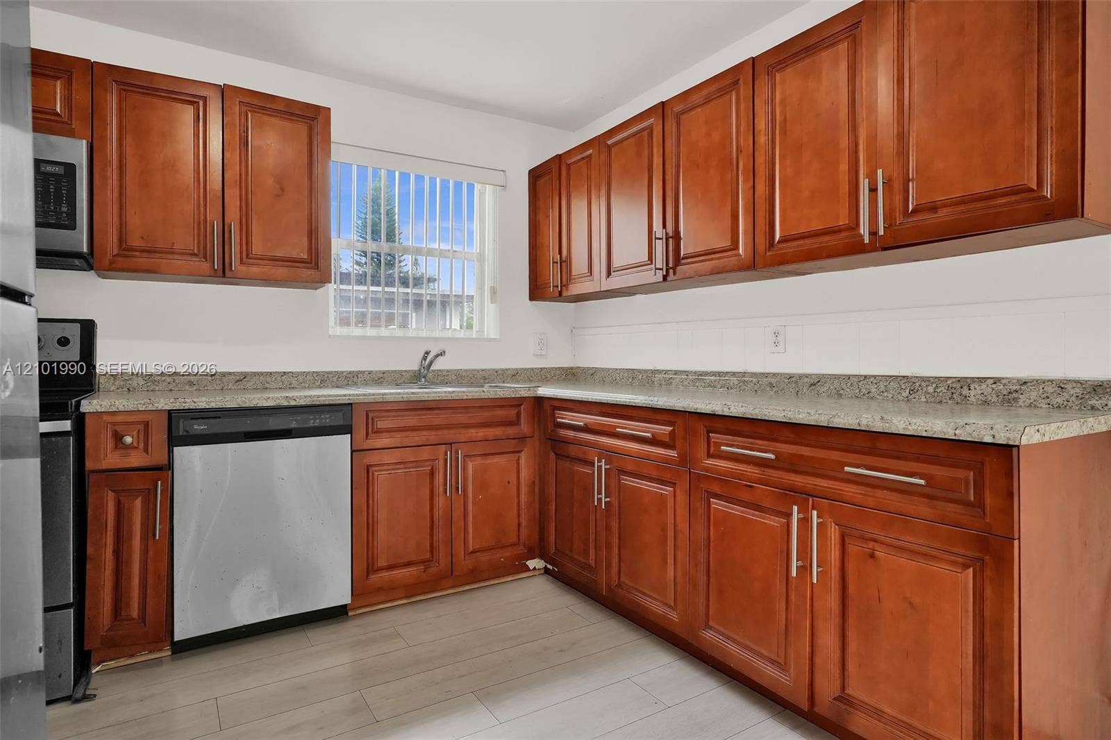 3330 SW 59, West Park, FL 33023 Photo 13