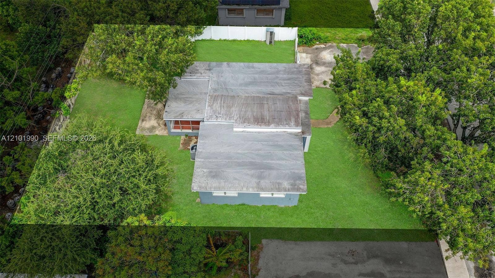 3330 SW 59, West Park, FL 33023 Photo 6