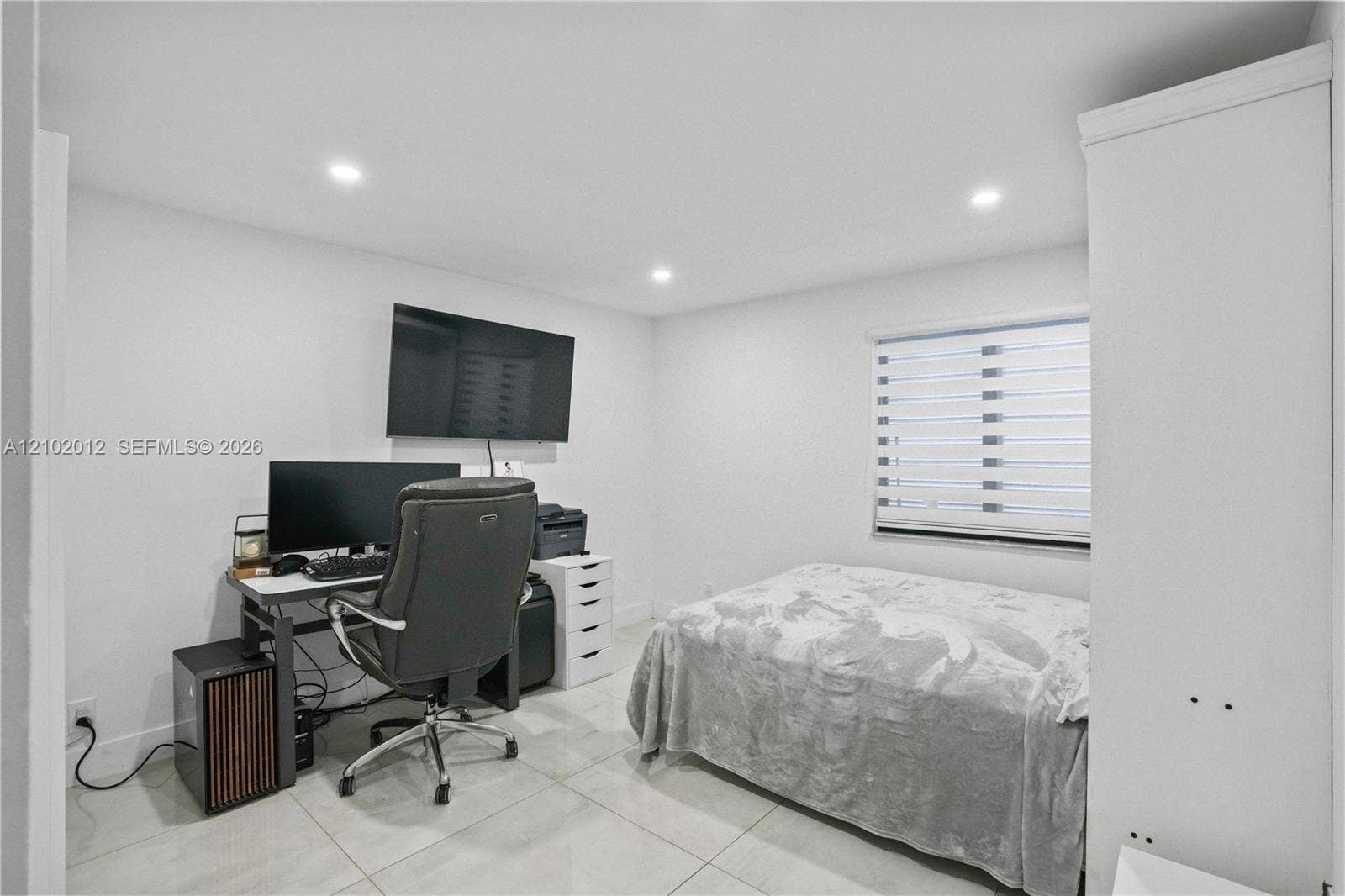 11304 NW 14th Court, Pembroke Pines, FL 33026 Photo 16