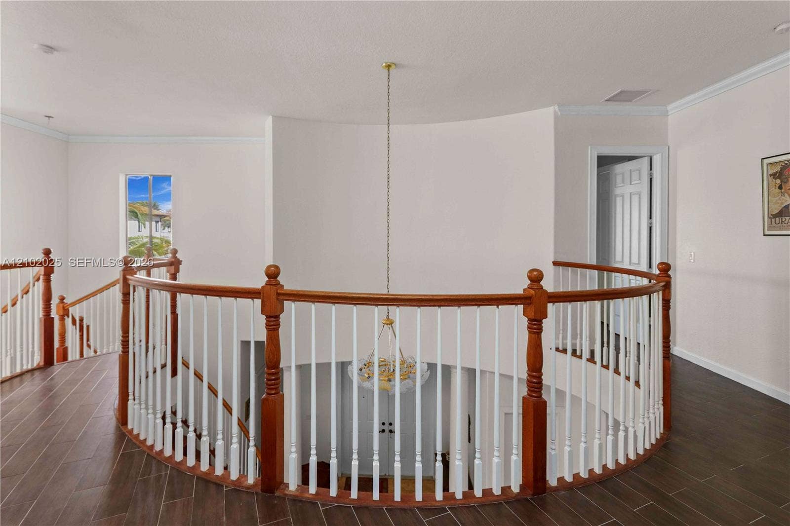 Upstairs grand landing