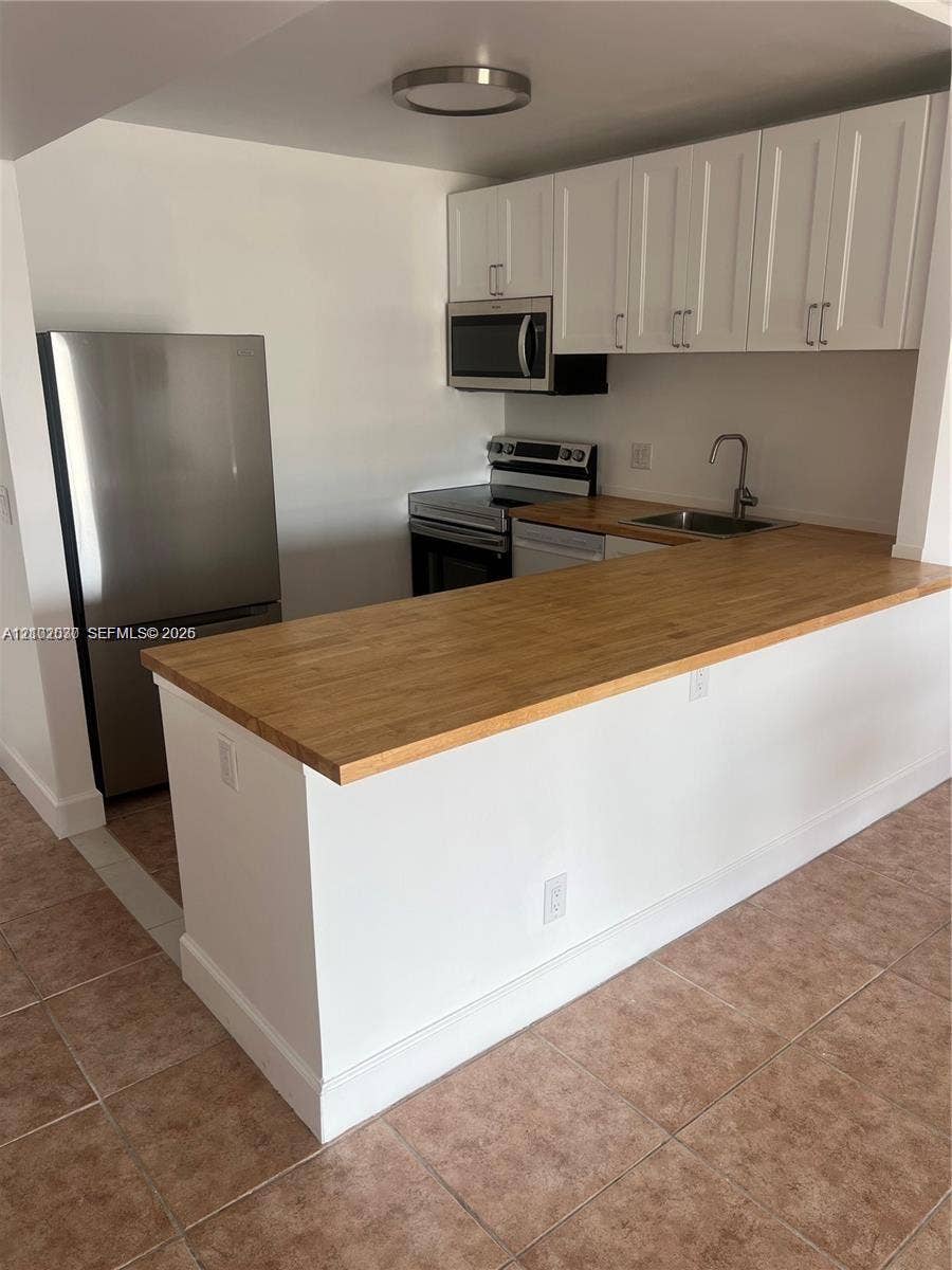 Property photo for 1455 N Treasure Drive, #5B, North Bay Village, FL
