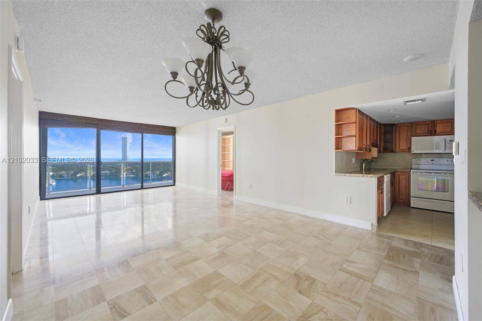 20505 E Country Club Drive, #1434, Aventura, FL 33180 Photo 4