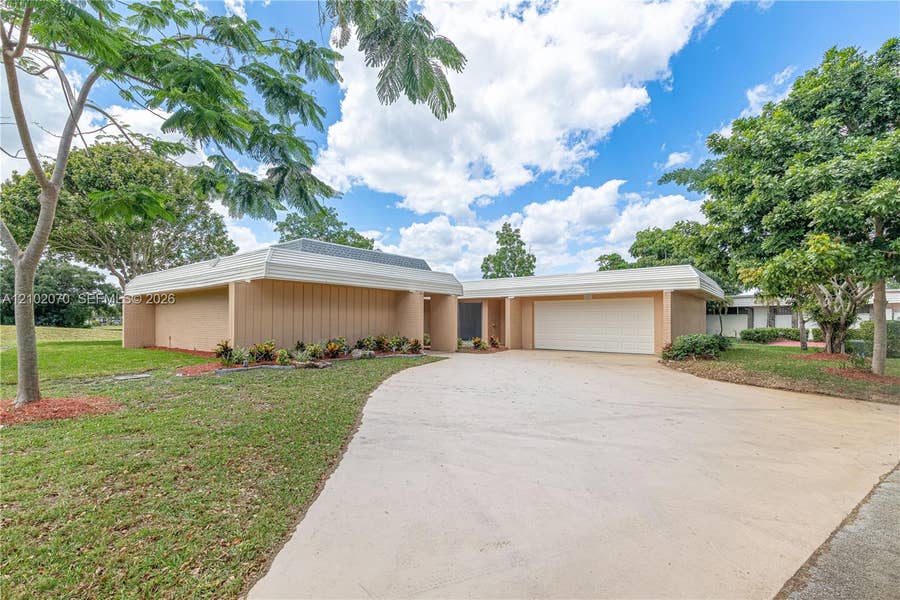 Property photo for 5201 Yellow Pine Lane, Tamarac, FL