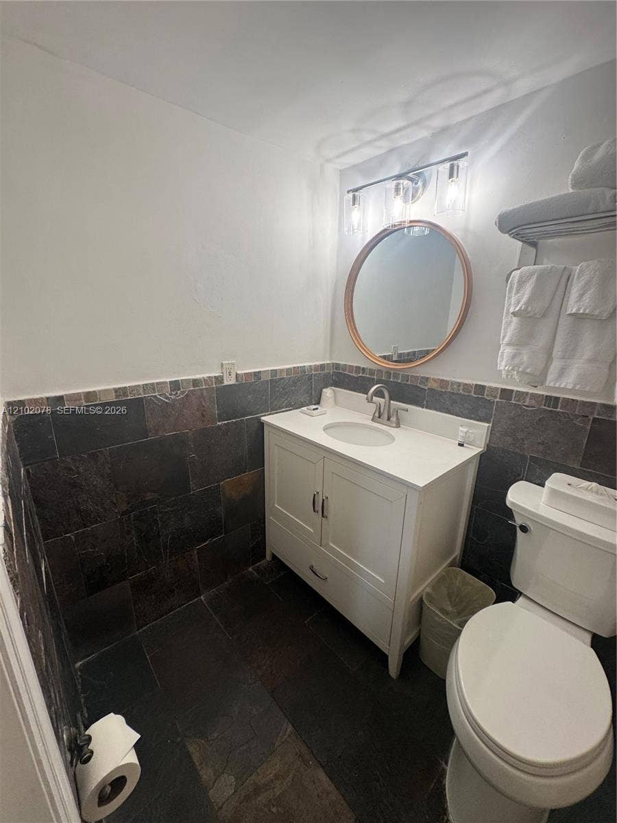 19201 Collins Avenue, #918, Sunny Isles Beach, FL 33160 Photo 11