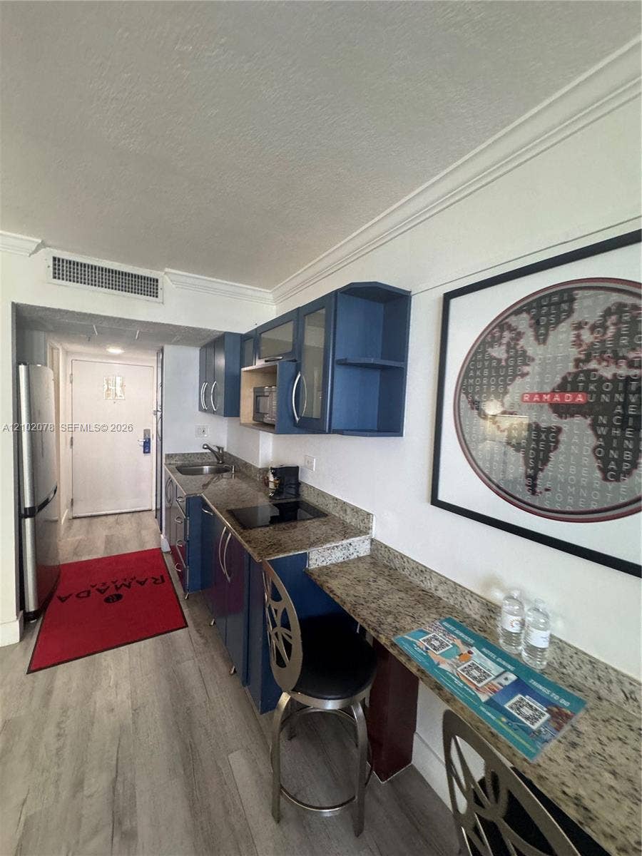 19201 Collins Avenue, #918, Sunny Isles Beach, FL 33160 Photo 1