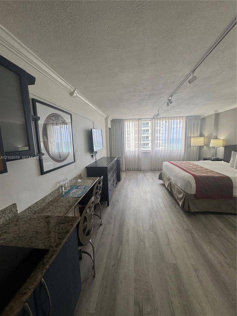 19201 Collins Avenue, #918, Sunny Isles Beach, FL 33160 Photo 6