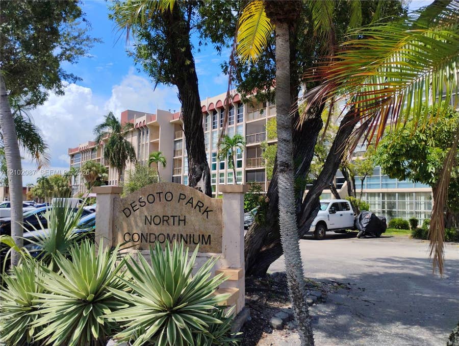 Property photo for 2101 Atlantic Shores Boulevard, #504, Hallandale Beach, FL