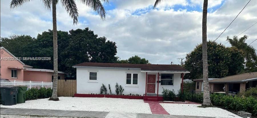 Property photo for 570 NE 132nd Street, North Miami, FL