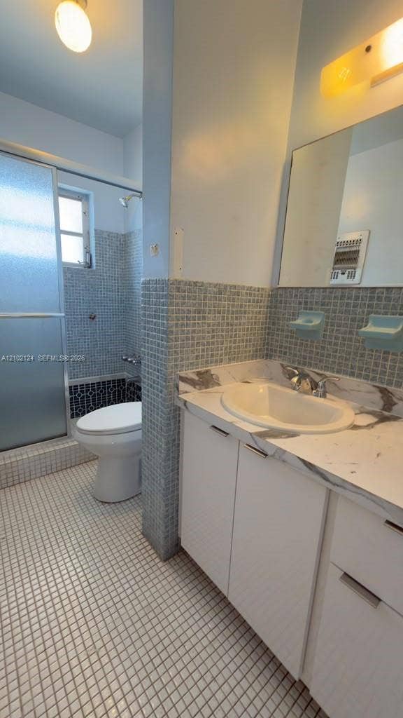 141 NE 10th Avenue, #24C, Hallandale Beach, FL 33009 Photo 6