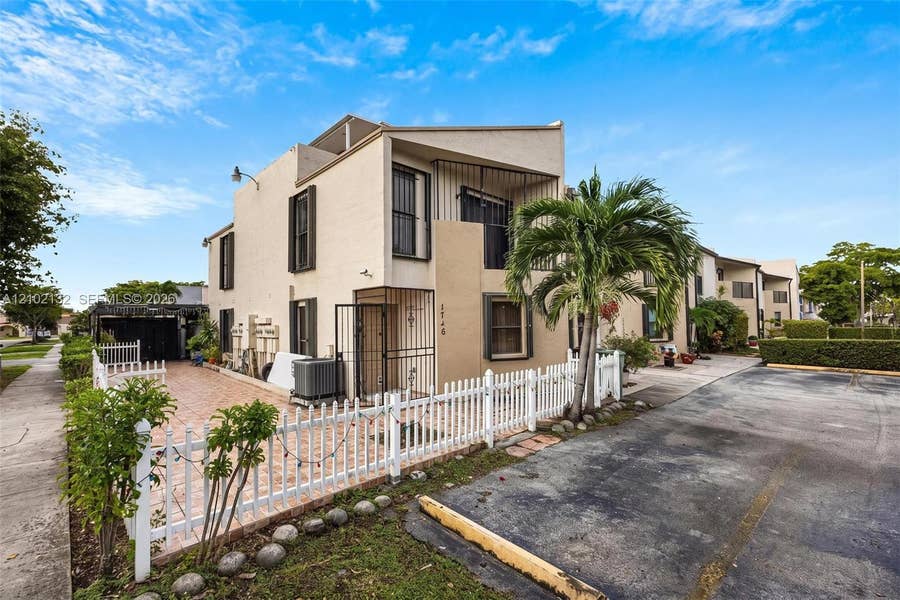 Property photo for 1746 W 58th Street, #1746, Hialeah, FL