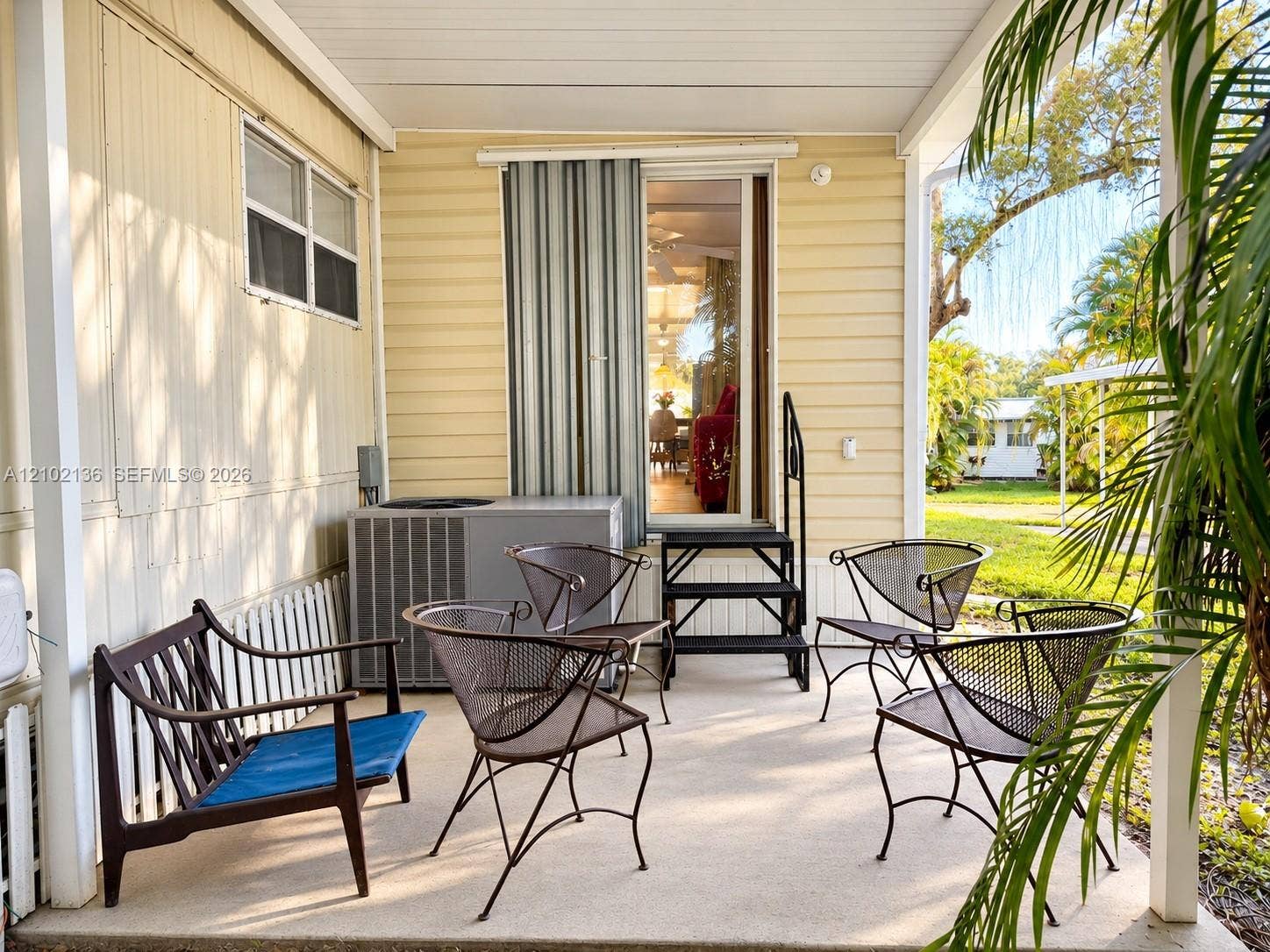 121 Eleuthera Drive, Dania Beach, FL 33004 Rear patio