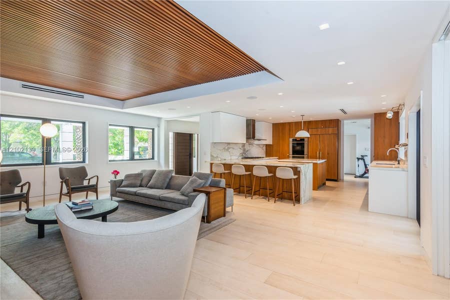 Property photo for 1035 Catalonia Avenue, Coral Gables, FL