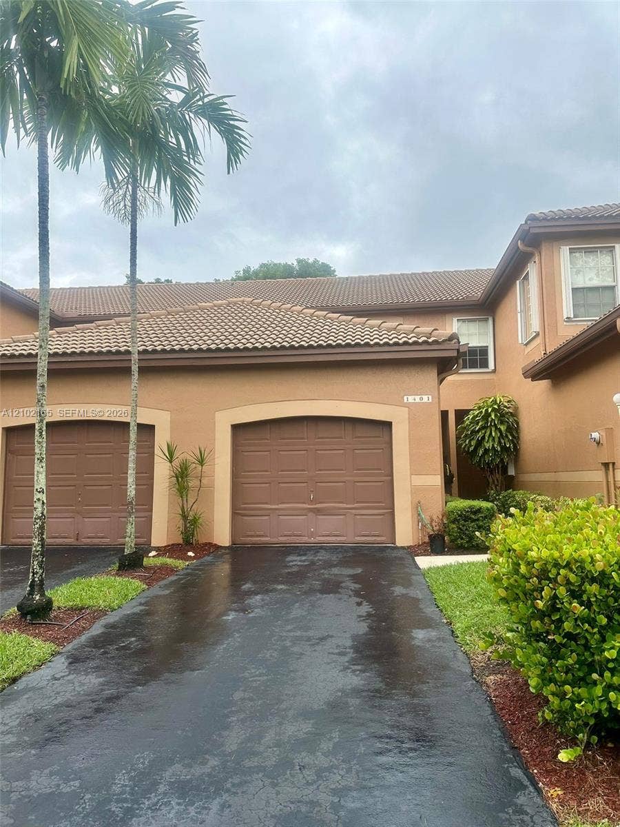 Property photo for 1401 Veracruz Lane, Weston, FL