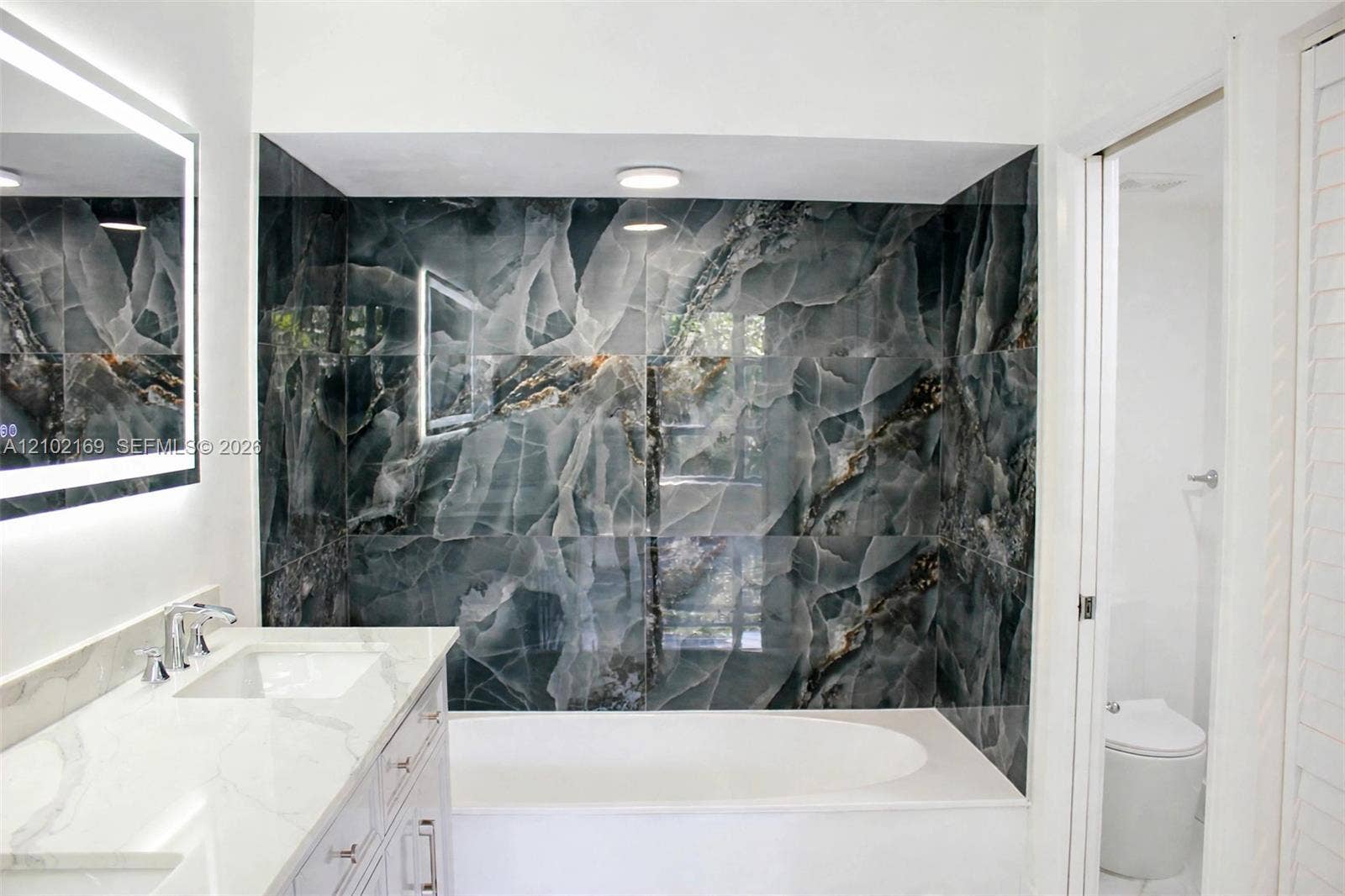 19101 NE 36th Court, #302, Aventura, FL 33180 Photo 10