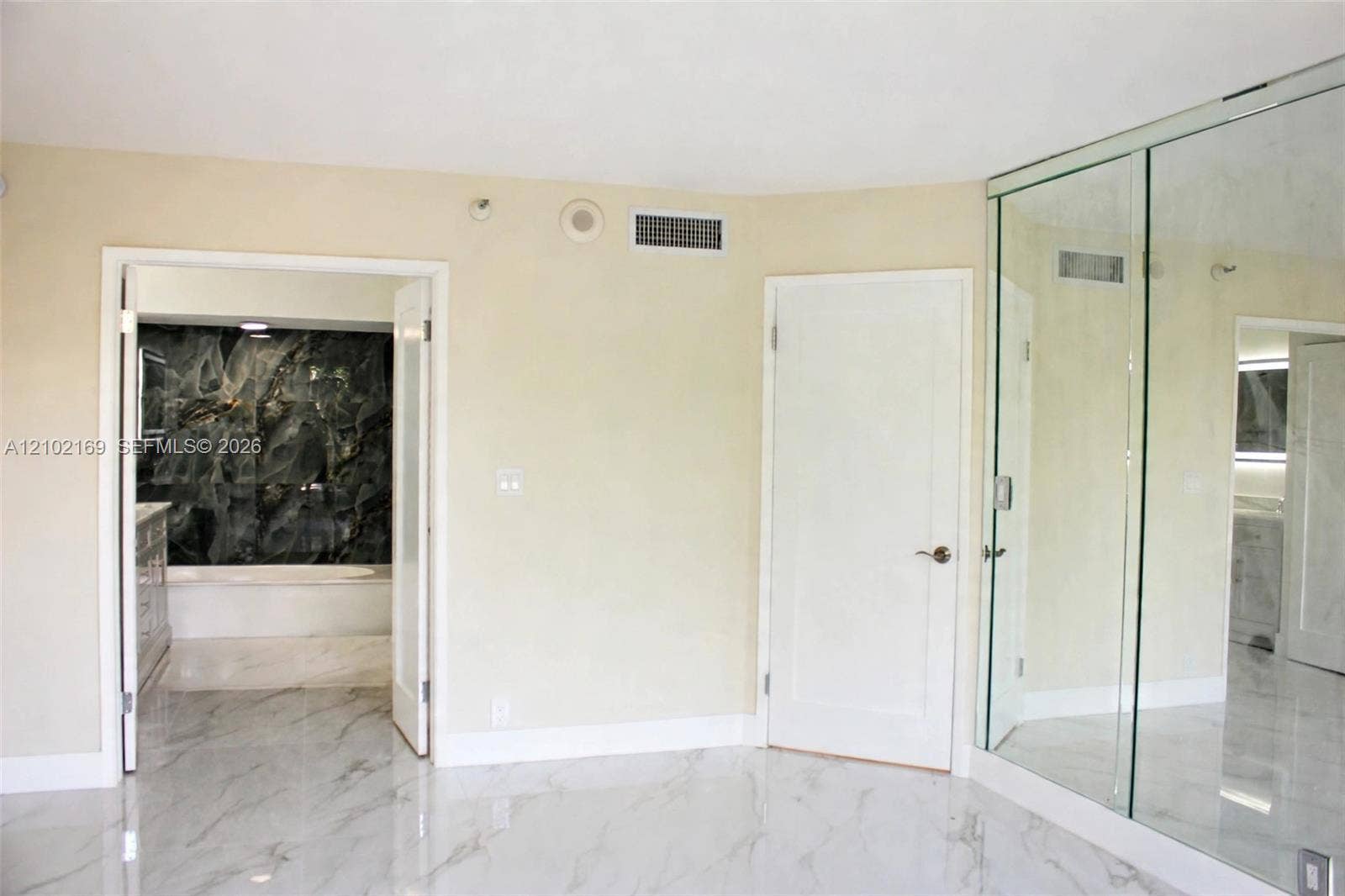 19101 NE 36th Court, #302, Aventura, FL 33180 Photo 9