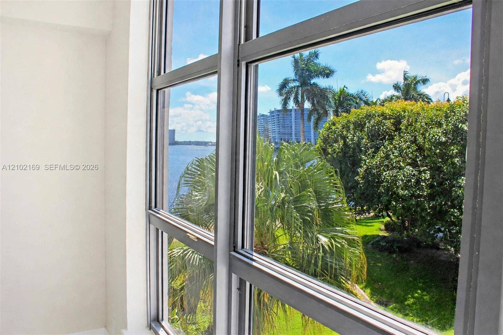 19101 NE 36th Court, #302, Aventura, FL 33180 Photo 15