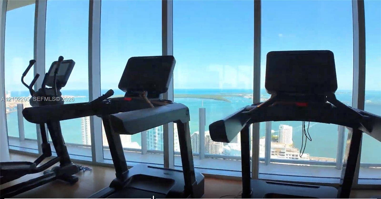 300 Biscayne Boulevard Way, #2106W, Miami, FL 33131 Photo 49