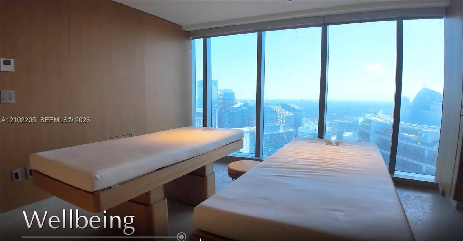 300 Biscayne Boulevard Way, #2106W, Miami, FL 33131 Massage room