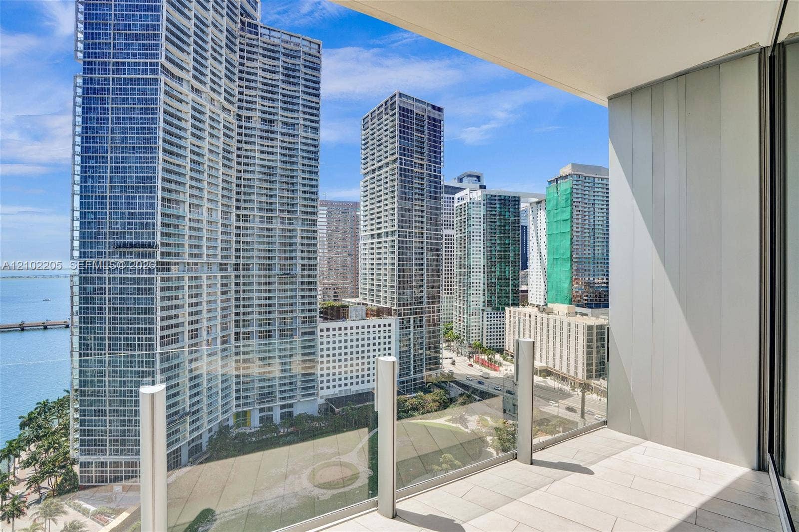 300 Biscayne Boulevard Way, #2106W, Miami, FL 33131 Photo 4