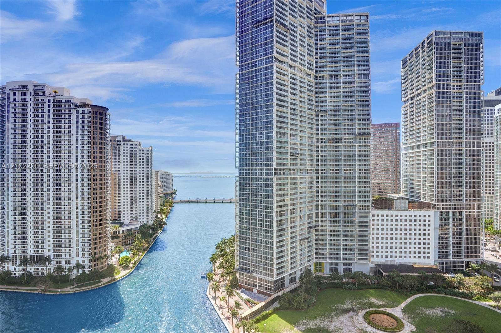 300 Biscayne Boulevard Way, #2106W, Miami, FL 33131 Photo 3