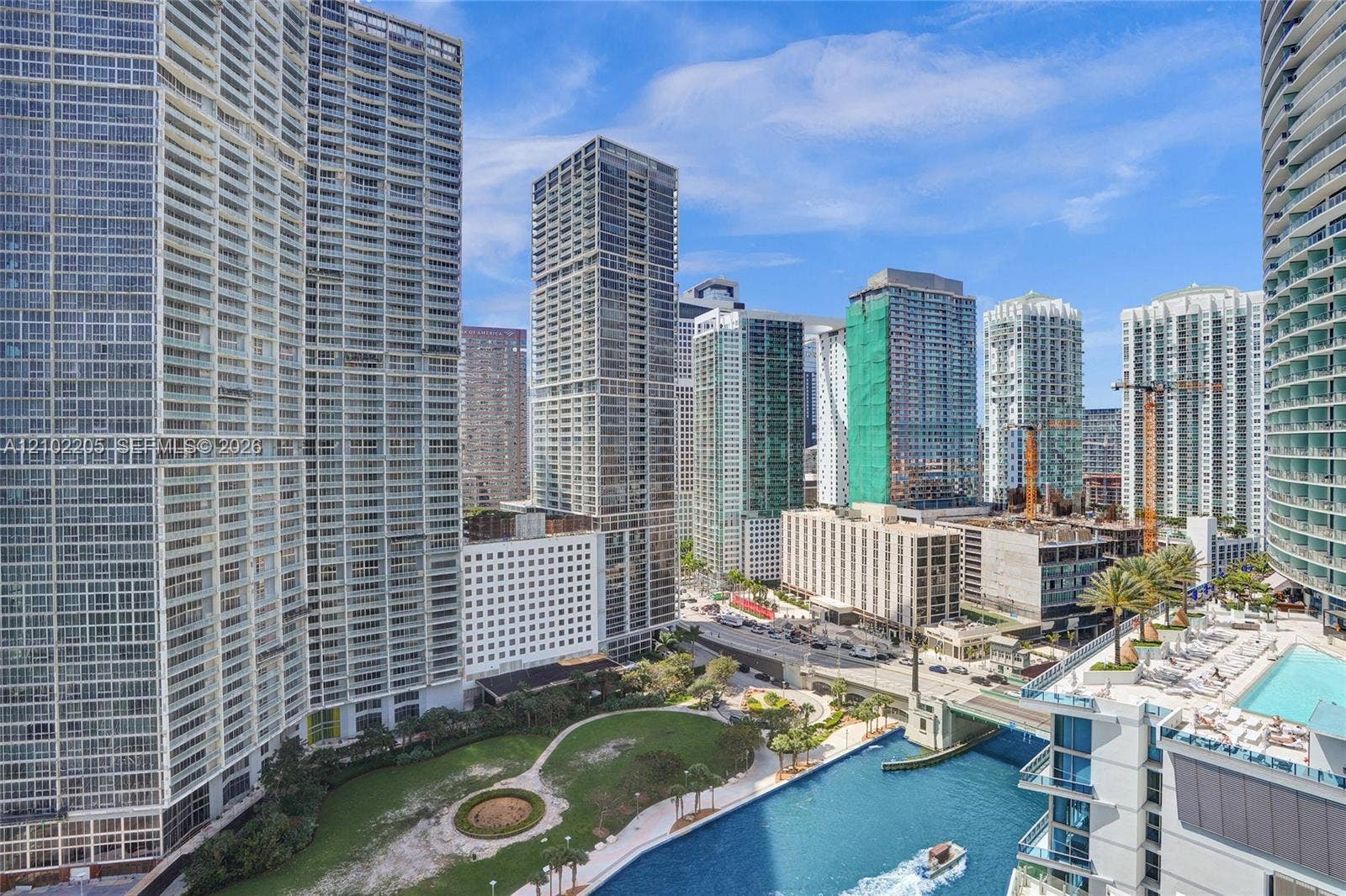 300 Biscayne Boulevard Way, #2106W, Miami, FL 33131 Photo 2