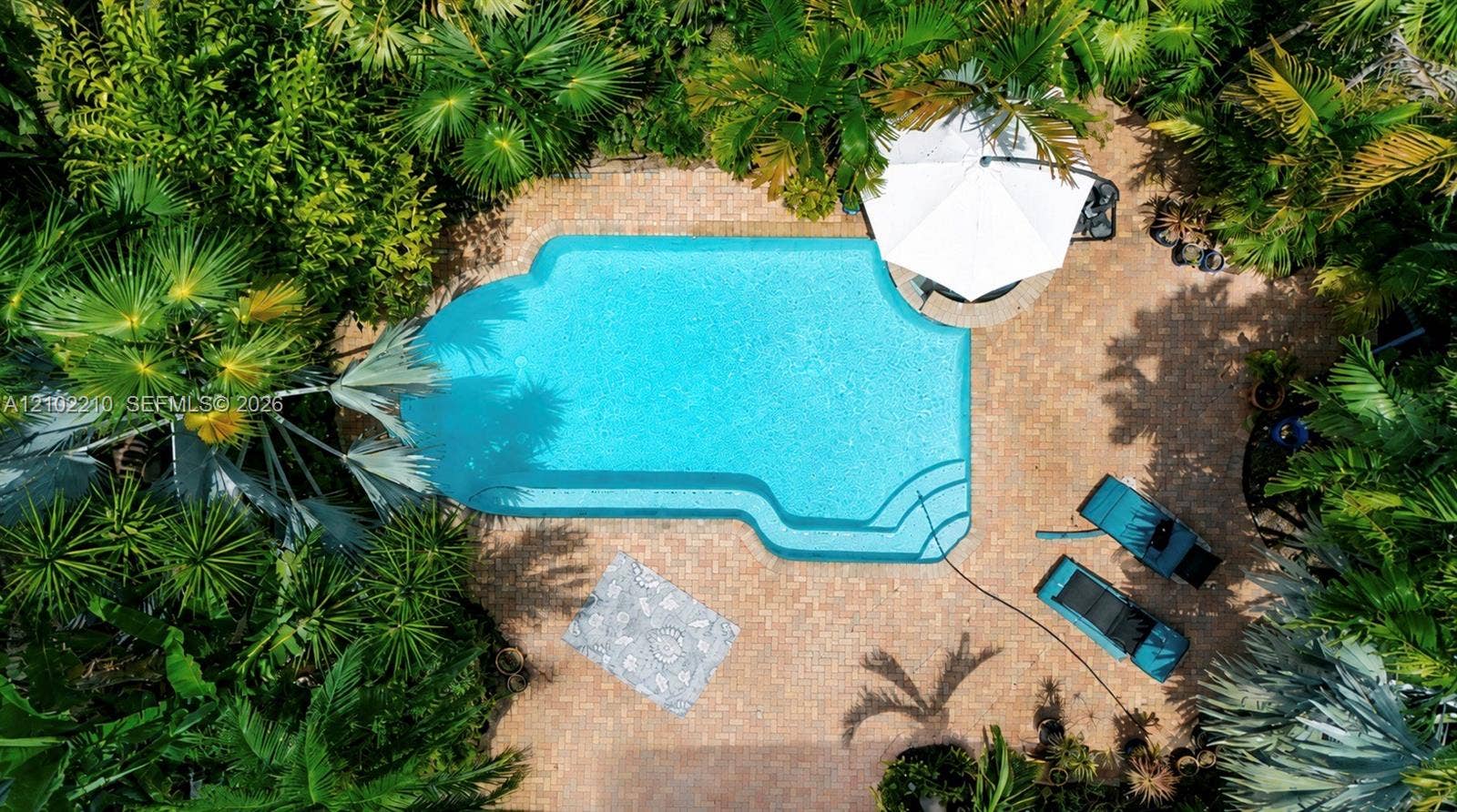 2400 NE 5th Avenue, Wilton Manors, FL 33305 Photo 1