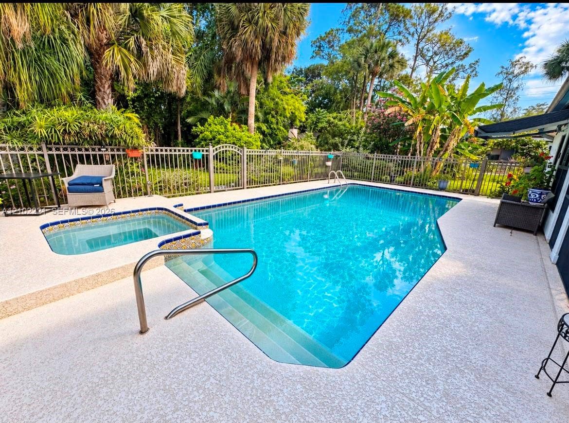 172 Wild Pine Road, Wellington, FL 33414 Photo 3