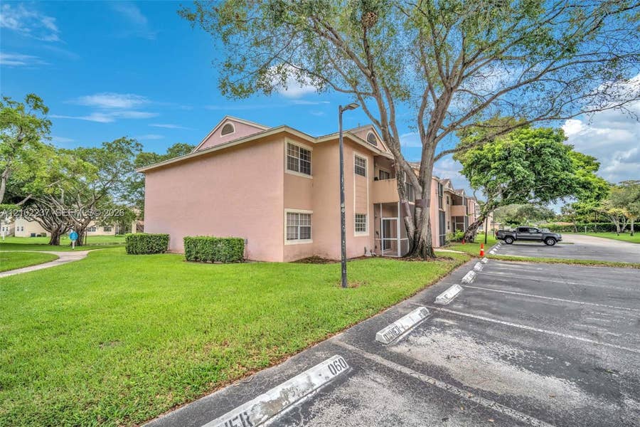 Property photo for 840 Cypress Park Way, #M3, Deerfield Beach, FL