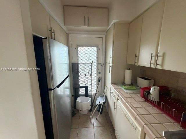 2500 Diana Drive, #308, Hallandale Beach, FL 33009 Photo 9