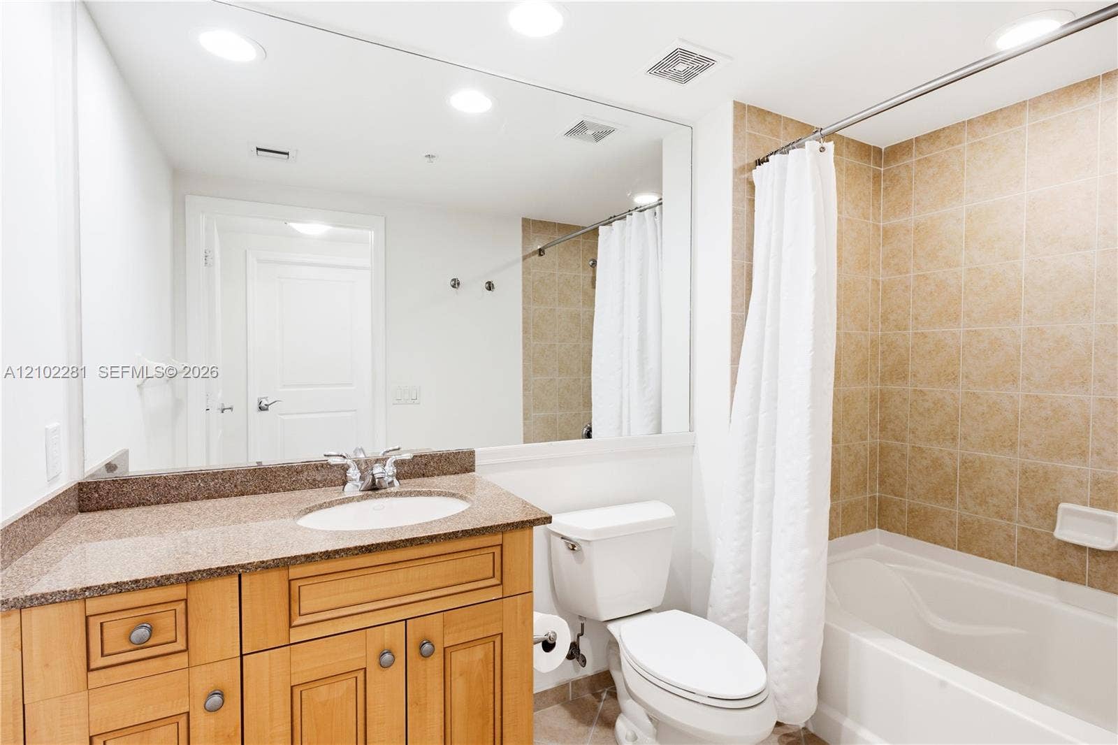 347 N New River Drive E, #1108, Fort Lauderdale, Fort Lauderdale, FL 33301 Photo 25