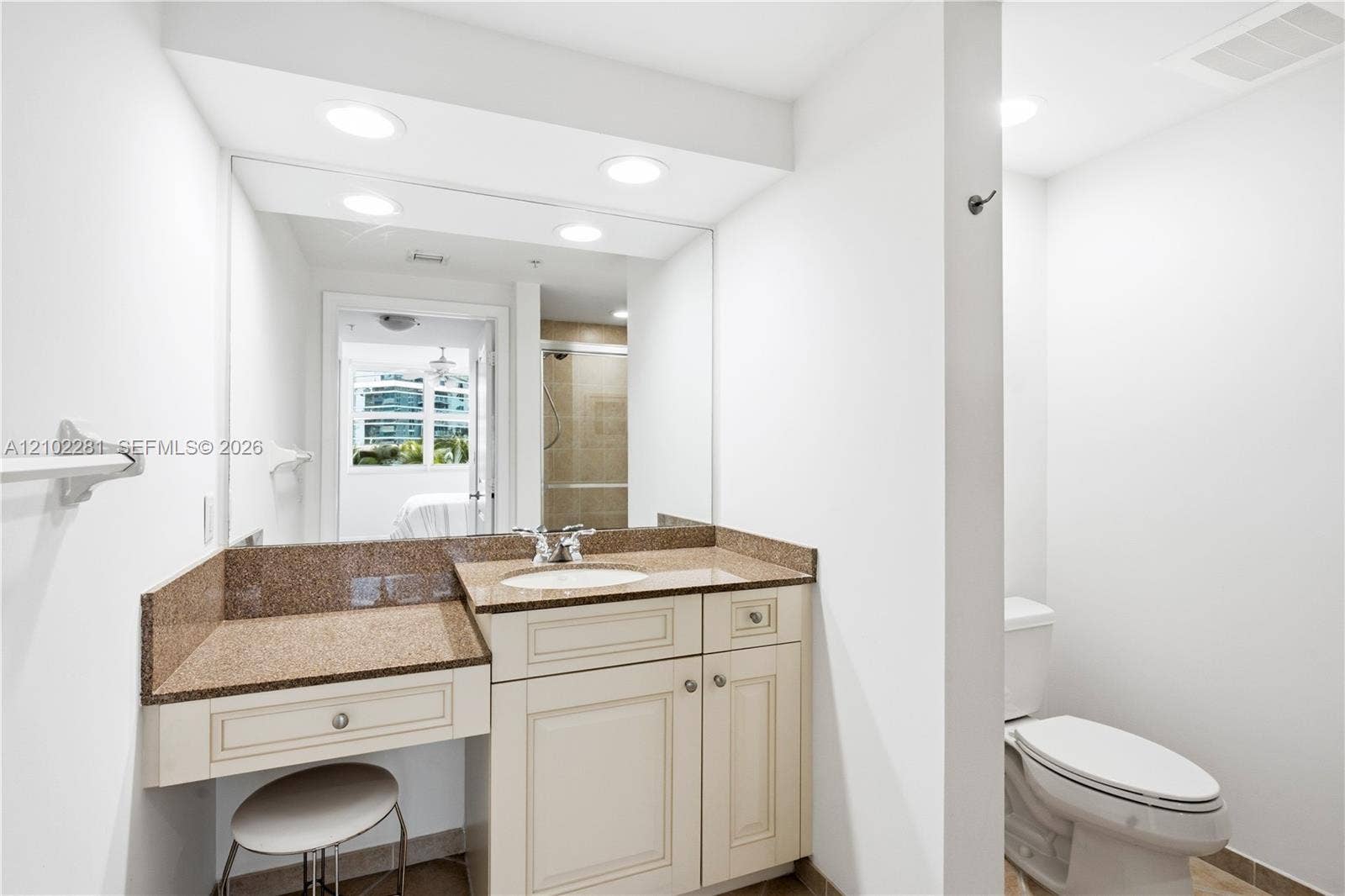 347 N New River Drive E, #1108, Fort Lauderdale, Fort Lauderdale, FL 33301 Photo 19