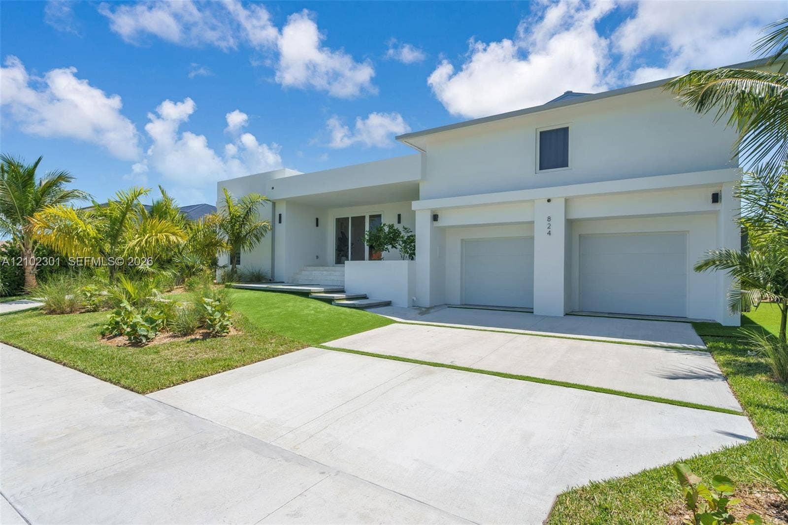 824 Rose Court, Marco Island, FL 34145 Photo 1
