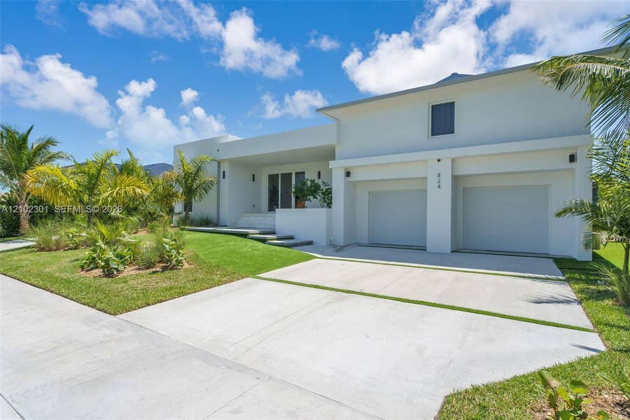 Property photo for 824 Rose Court, Marco Island, FL