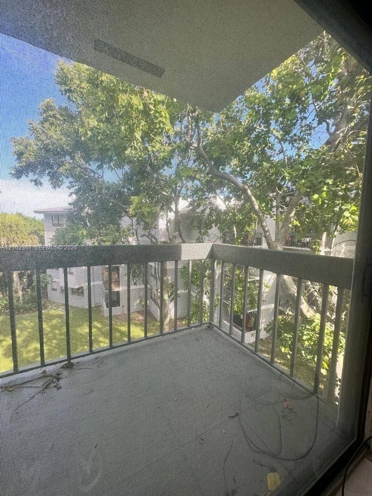 1850 N Congress Avenue, #409, West Palm Beach, West Palm Beach, FL 33401 Photo 13