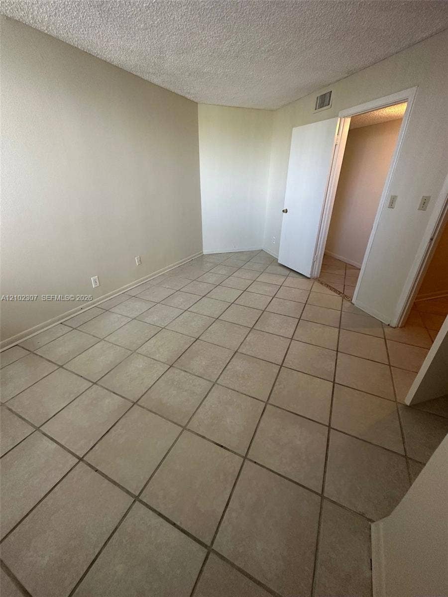 1850 N Congress Avenue, #409, West Palm Beach, West Palm Beach, FL 33401 Photo 4