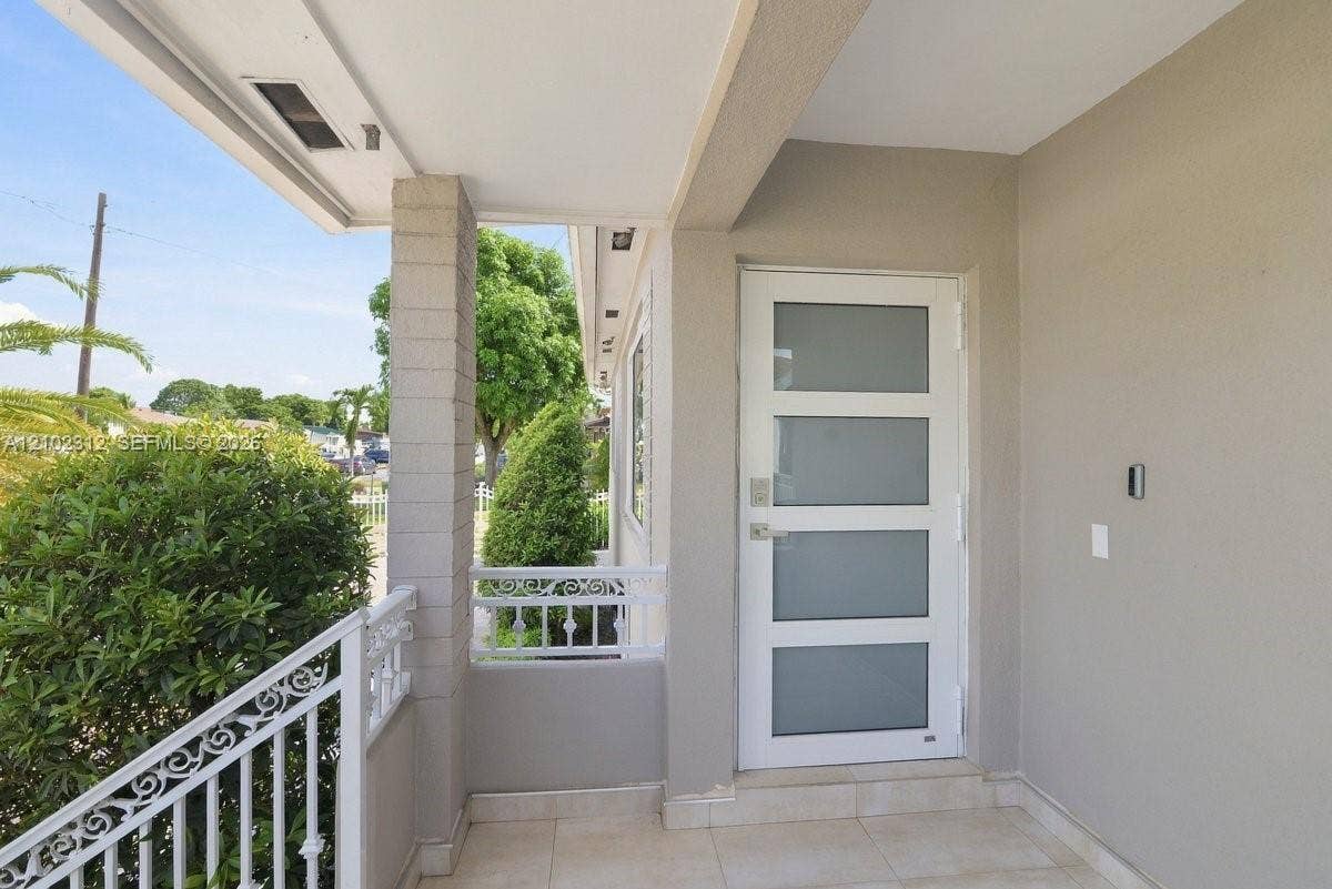 120 W 63rd Street, Hialeah, FL 33012 Photo 5