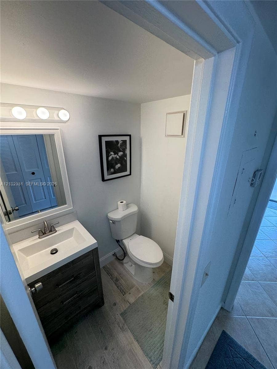 245 Markham L, #245, Deerfield Beach, Deerfield Beach, FL 33442 Photo 8