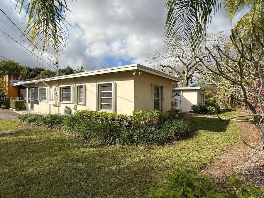 Property photo for 11624 SW 93rd Street, #1, Miami, FL