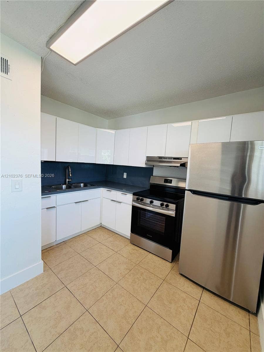 601 NW 42nd Court, #206, Pompano Beach, Pompano Beach, FL 33064 Photo 3