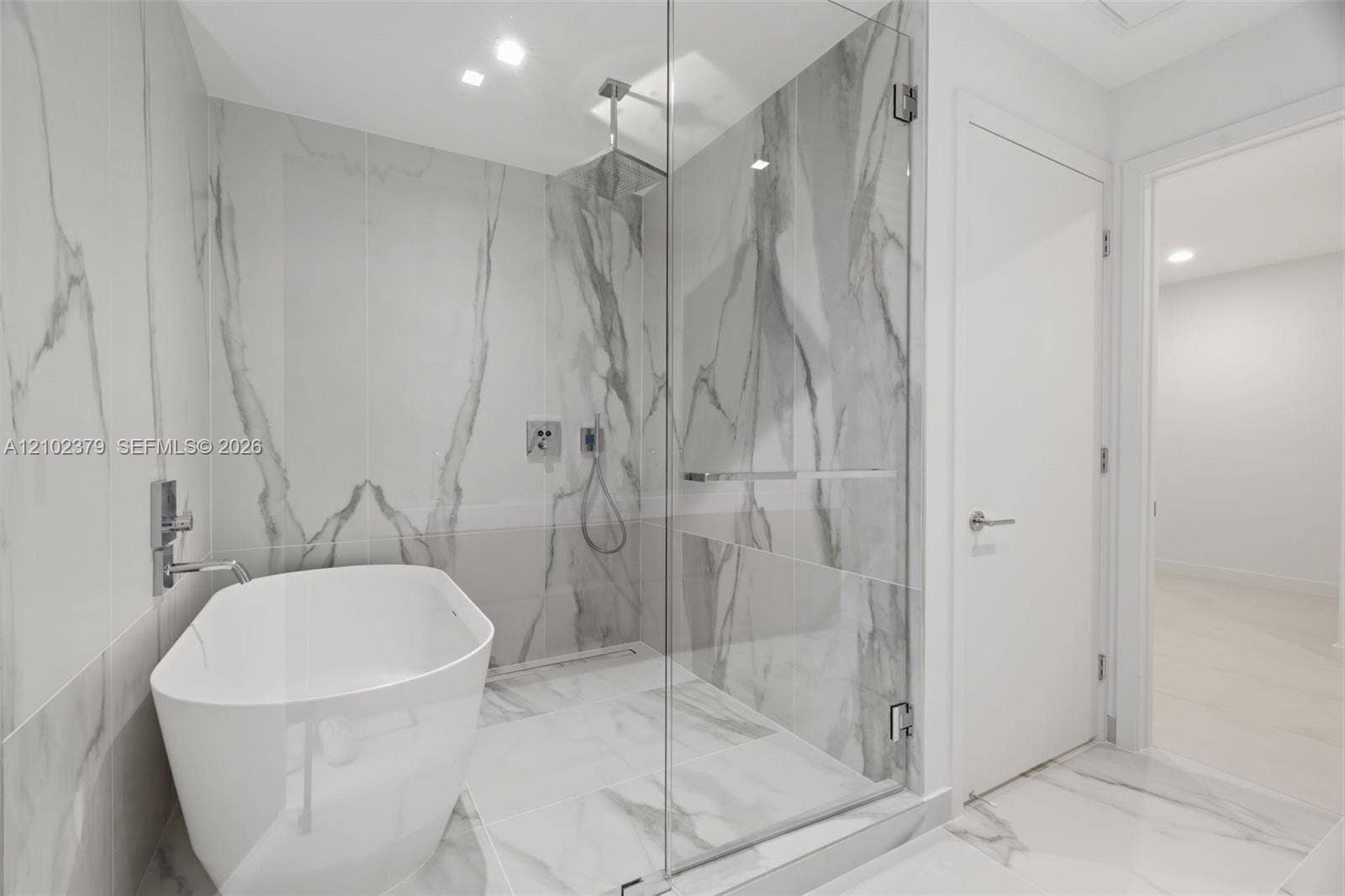1400 Biscayne Boulevard, #3803, Miami, FL 33132 Photo 28