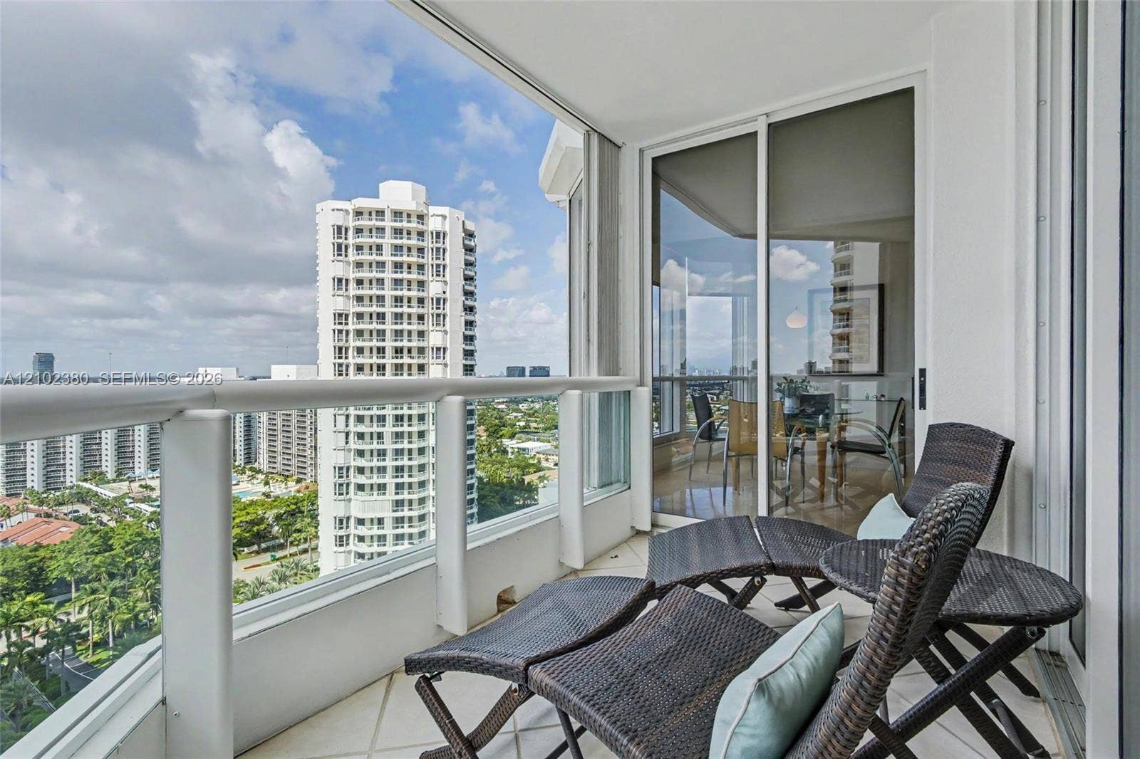 21150 Point Place, #2202, Aventura, FL 33180 Photo 2