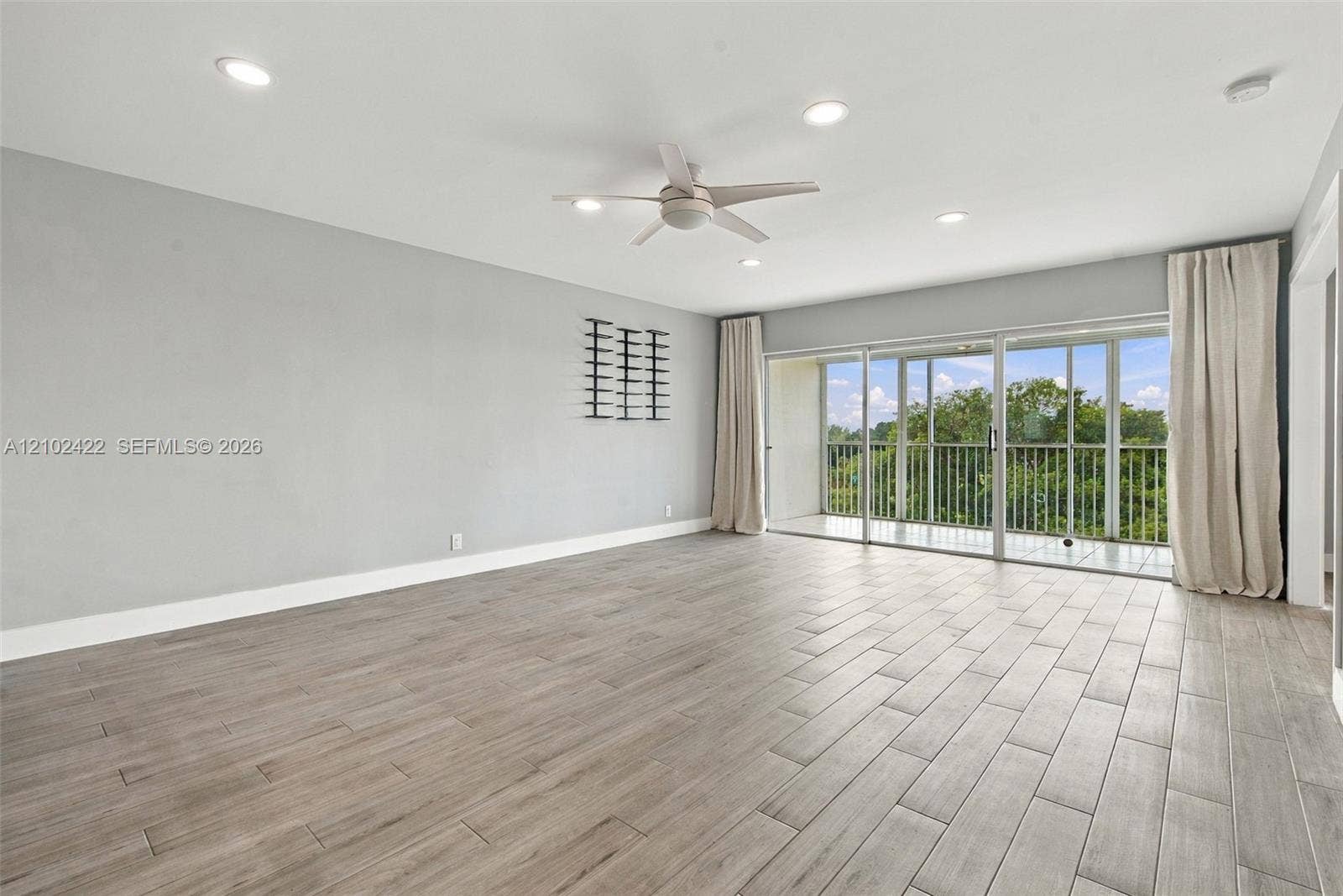 3050 N Palm Aire Drive, #601, Pompano Beach, Pompano Beach, FL 33069 Photo 12