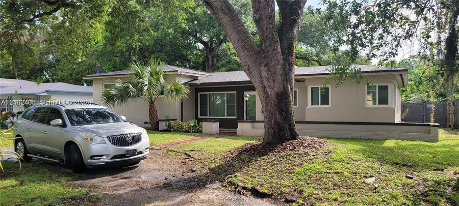 Property photo for 15110 NE 9th Court, #0, North Miami Beach, FL