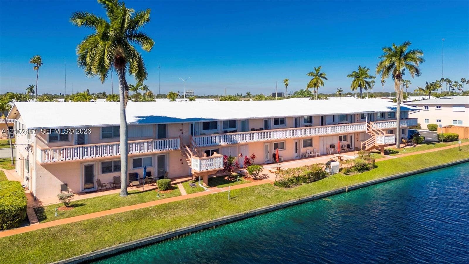 901 SW 11 Avenue, #17H, Hallandale Beach, FL 33009 Photo 3