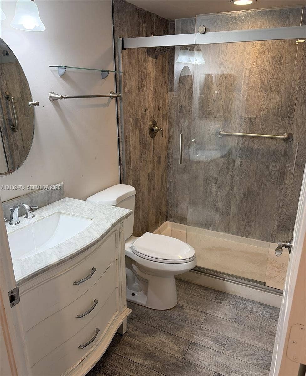 Full Bath 1