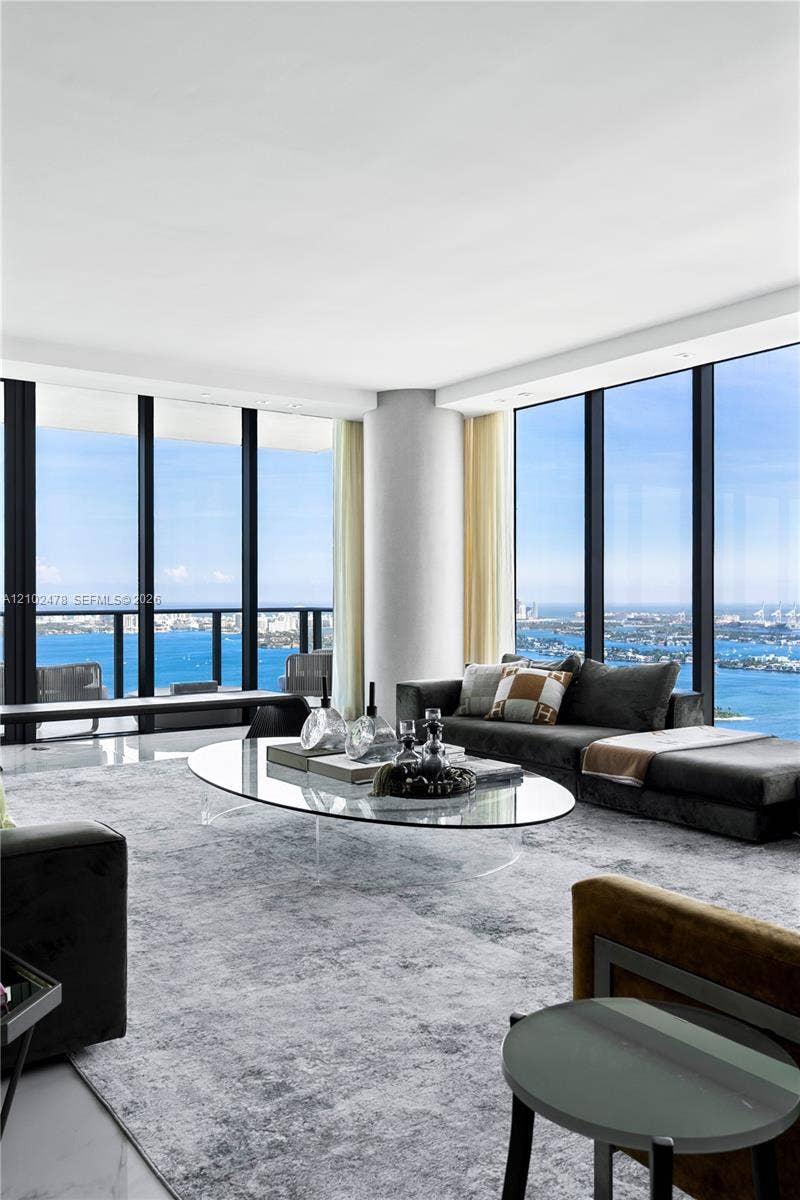 3131 NE 7th Avenue, #PH5201, Miami, FL 33137 Photo 21