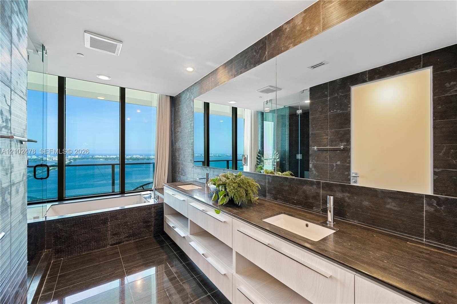 3131 NE 7th Avenue, #PH5201, Miami, FL 33137 Photo 49