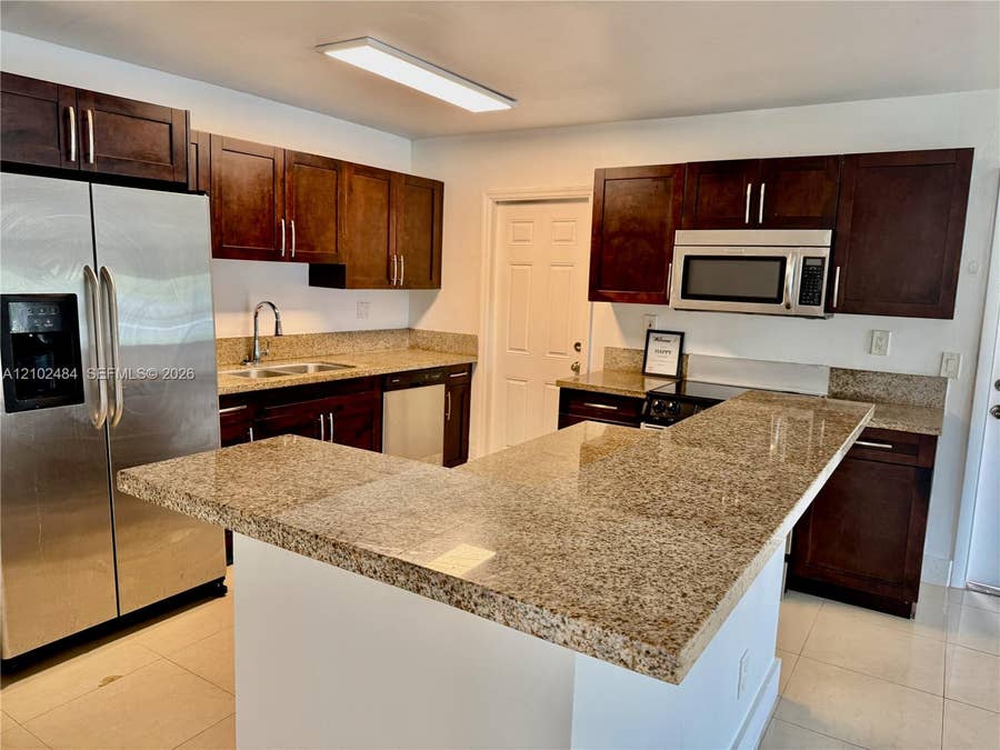 Property photo for 1548 SW 5th Place, #3, Fort Lauderdale, FL